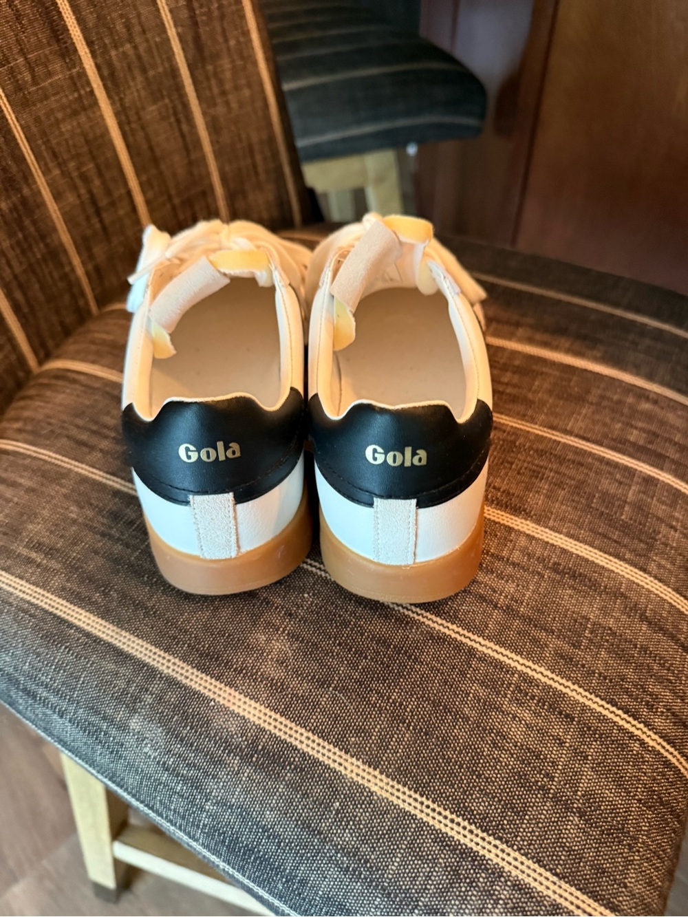 Gola sneakers - Picture 2 of 4